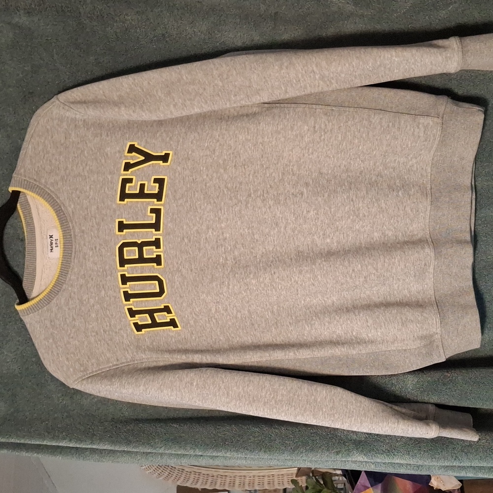 Hurley Gray Sweatshirt with Yellow Accents